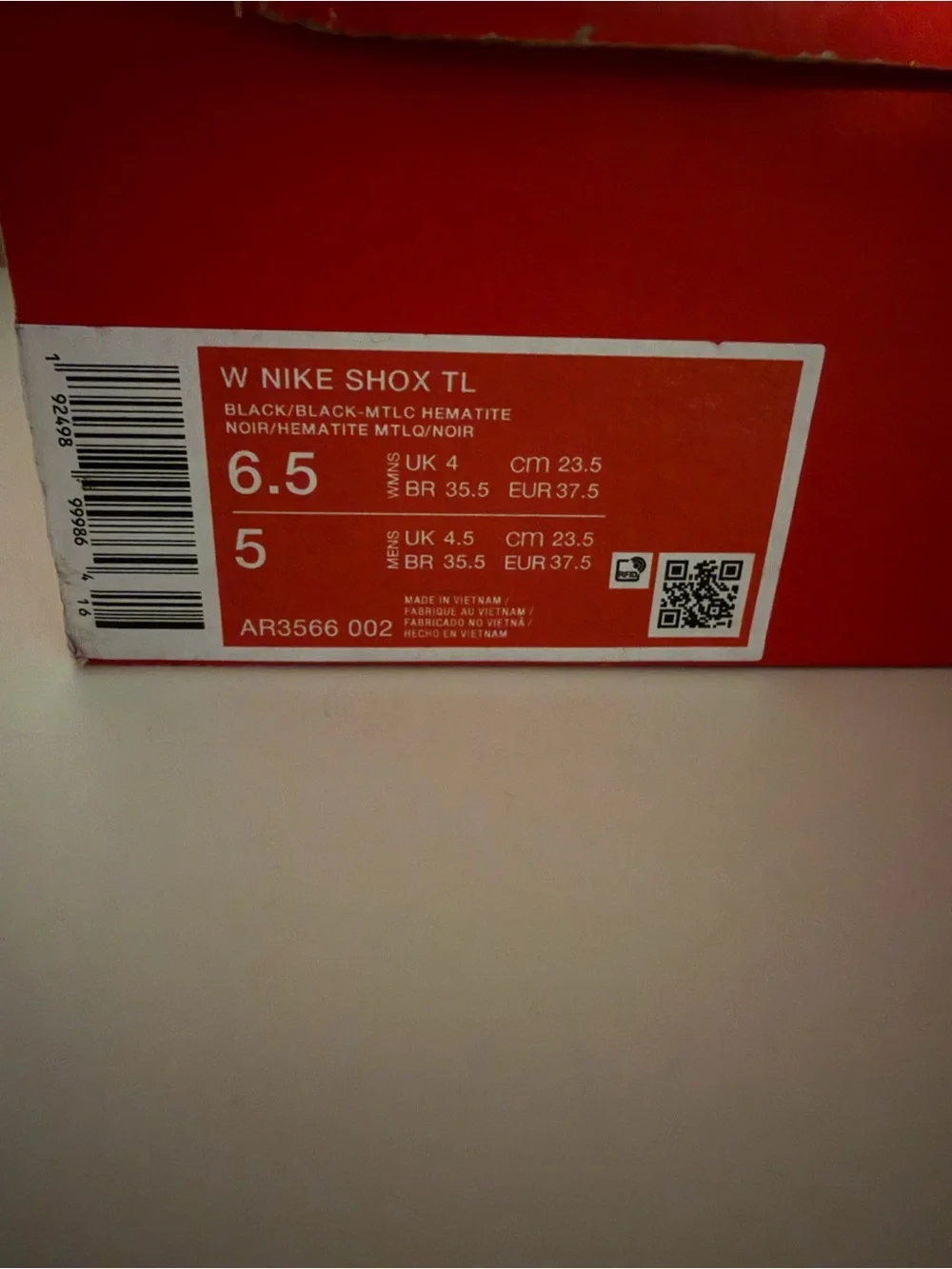 Nike Black Women’s Running Sneakers with Shock Pods